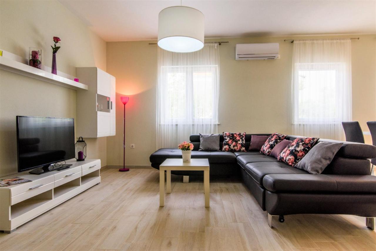 Vila Rozarija Trogir Exteriér fotografie